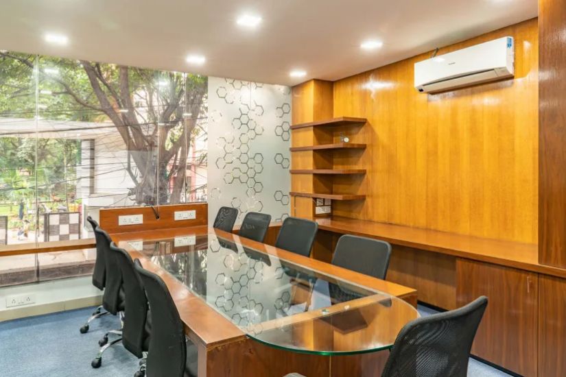 Instaoffice SPD Plaza
